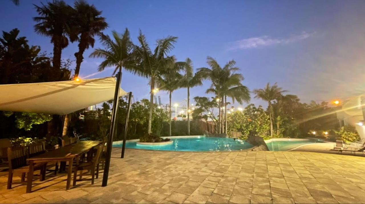 Le Mirage- Stylish, Central Apartment With Pools, Sauna, More Auckland Exterior foto